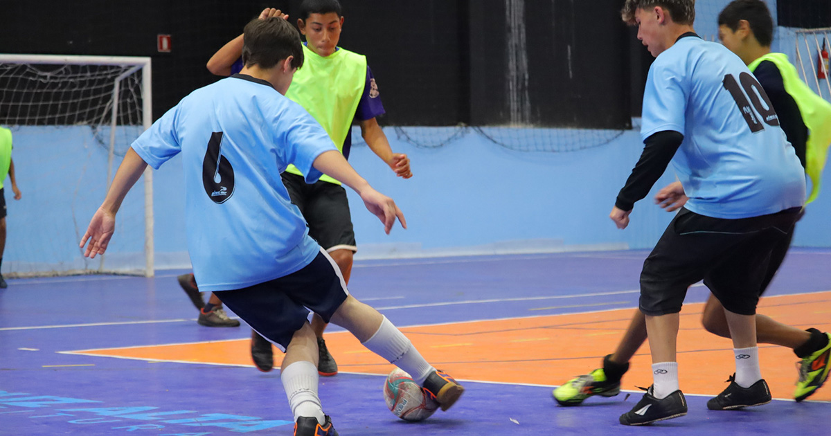 Futsal do Estação Verão e finais do Xadrez movimentam o esporte